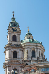 Fototapeta na wymiar Sankt-Nikolaus-Kirche in Prag