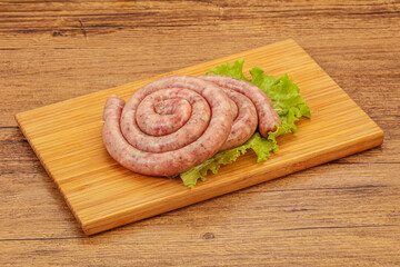 Raw sausage ring for grill