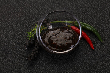 Black pepper sauce for meat