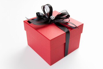 リボンがけのギフトボックス