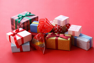 沢山のプレゼントの箱