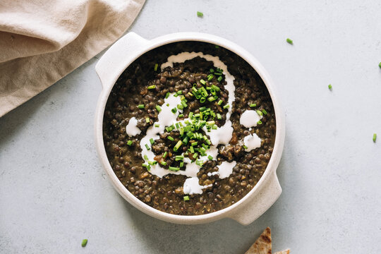Black lentil soup