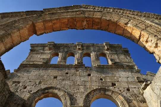 Ruin of Saint Simeon Monastery, Qala&not;&yen;at Samaan, Qalaat Seman archeological site, Dead Cities, Syria, Middle East, West Asia, Asia