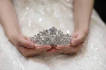 White and silver tiara © WONHEE