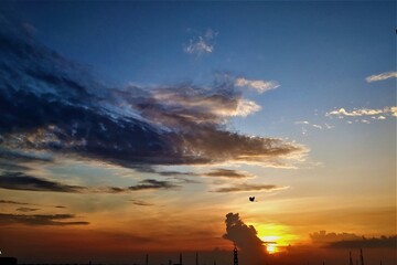 Fototapeta premium Sunrise In City