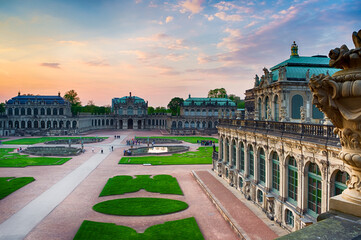 Obraz premium Dresden Frauenkirche Zwinger Deutschland Kreuzkirche Fürstenzug Elbe 