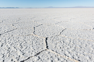 Fototapeta na wymiar Salar de Uyuni in Bolivia is the largest salt flat in the world 