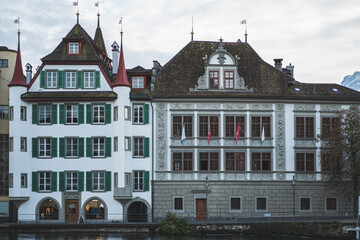 Obraz premium Residential building in Lucerne on the Reuss