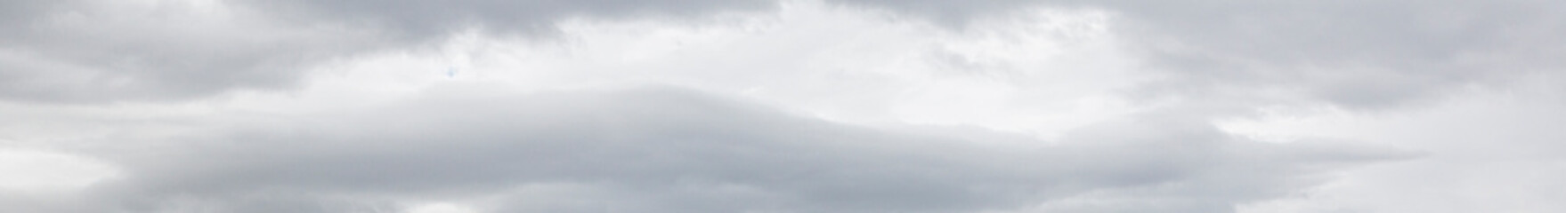 Fototapeta premium Image of a dark and cloudy sky during the day