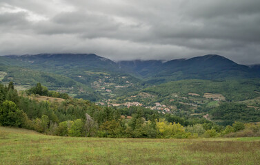Fototapeta na wymiar Scenic landscape of Tuscany in Italy