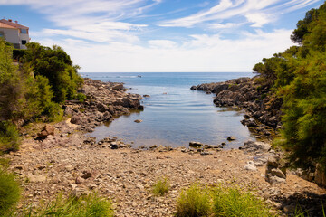We discover small coves by walking along the coastal path from Sa Conca to Platja d'Aro. Sant Feliu...