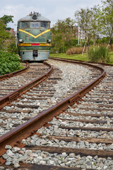 Obraz premium Railroad tracks and locomotives in the wild