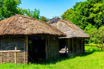 Plakat Old barn in the ukrainian village