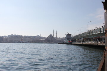 Fototapeta na wymiar bridge over the river Istambul
