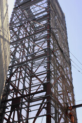 パーキングタワー建築の鉄骨
