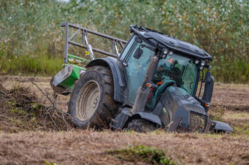Obraz premium tractor in a field