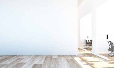 Big white wall at office © MclittleStock