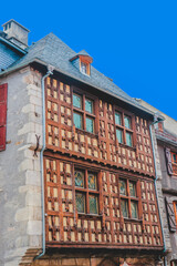 Occitanie - Hautes-Pyrénées - Arreau - Vieille maison pyrénéenne