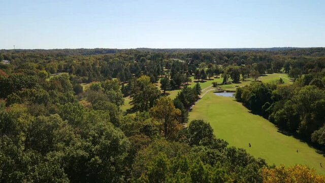 Swan Lake Golf Course in Clarksville Tennessee