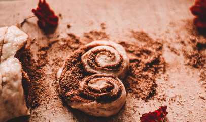 cookies in the form of hearts with cinnamon