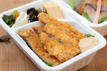 ミックスフライ弁当　テイクアウト