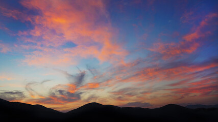 A colorful sky a few minutes before sunrise