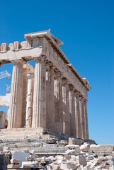 Obraz premium The Acropolis of Athens, Greece, August 2020: Tourist season on the Acropolis during the Coronavirus pandemic