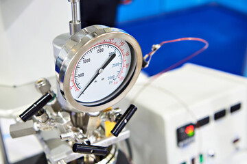 Pressure sensor laboratory reactor