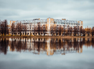 Fototapeta premium autumn in the city