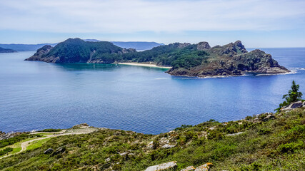 Fototapeta na wymiar panoramic view of the cies islands in Galicia