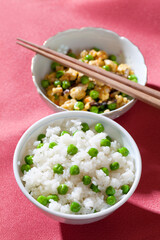 豆ごはんと卵とじ