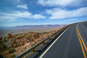 ルート89車輌後方マーブルキャニオン