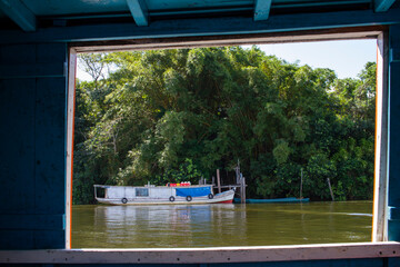 Barco no rio Tocantins