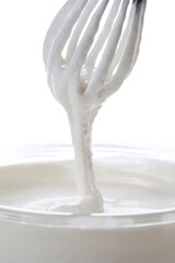 生クリームのホイップ