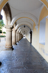 archway in old building of palacio de los capitanes antigua guatemala