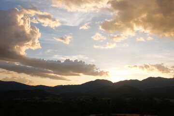 Naklejka na ściany i meble sunset over the mountains
