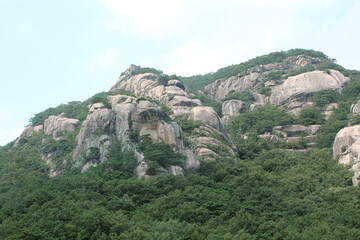 Fototapeta na wymiar Cliffs at Chungjuho Lake in Danyang county, Korea