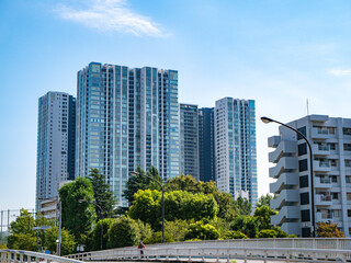 Obraz premium 東京・高層ビル・都市景観