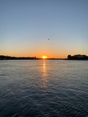 Naklejka premium sunset over the sea