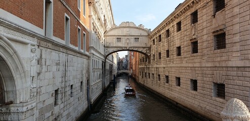 bridge of sighs