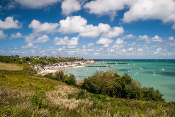 Fototapeta na wymiar village by the sea, blue sky view, france, brittany