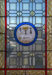 Vitrail avec les symboles d'Anne de Bretagne au château de Blois, Loir-et-Cher, France