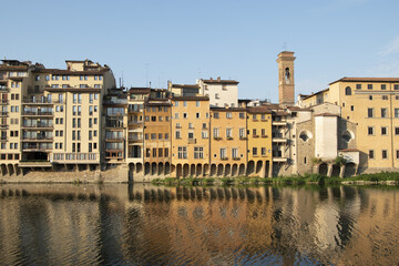 Fototapeta na wymiar Structures along the Arno River in Florence, Tuscany, Italy