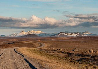 Iceland road to the mountains