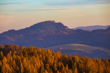 zachód słońca, Trzy Korony, Sokolica, Pieniny, Podhale, Polska © Arkadiusz