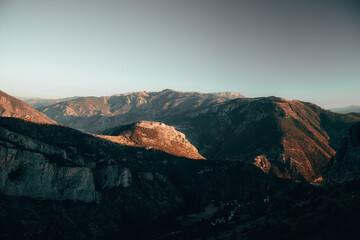 Fototapeta premium Golden Hour Mountains
