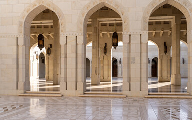 Fototapeta na wymiar Sultan Qaboos Grand Mosque Muscat