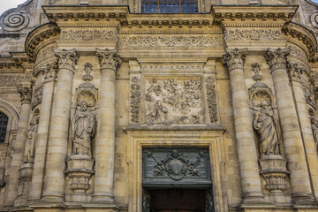 Church of Notre-Dame in Bordeaux. Church and Cour Mably (Mably Courtyard) are only vestiges of a Dominican monastery going back to XIII century. Bordeaux, France. 
