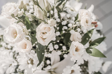 Obraz na płótnie Canvas white wedding bouquet