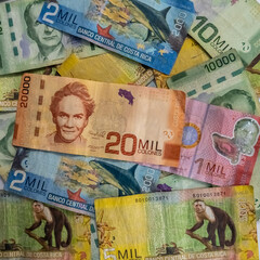 Close up view of the Costa Rica currency bills